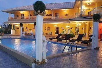 ***  Clifton Hill Manor Hotel Bakhen Trinidad And Tobago